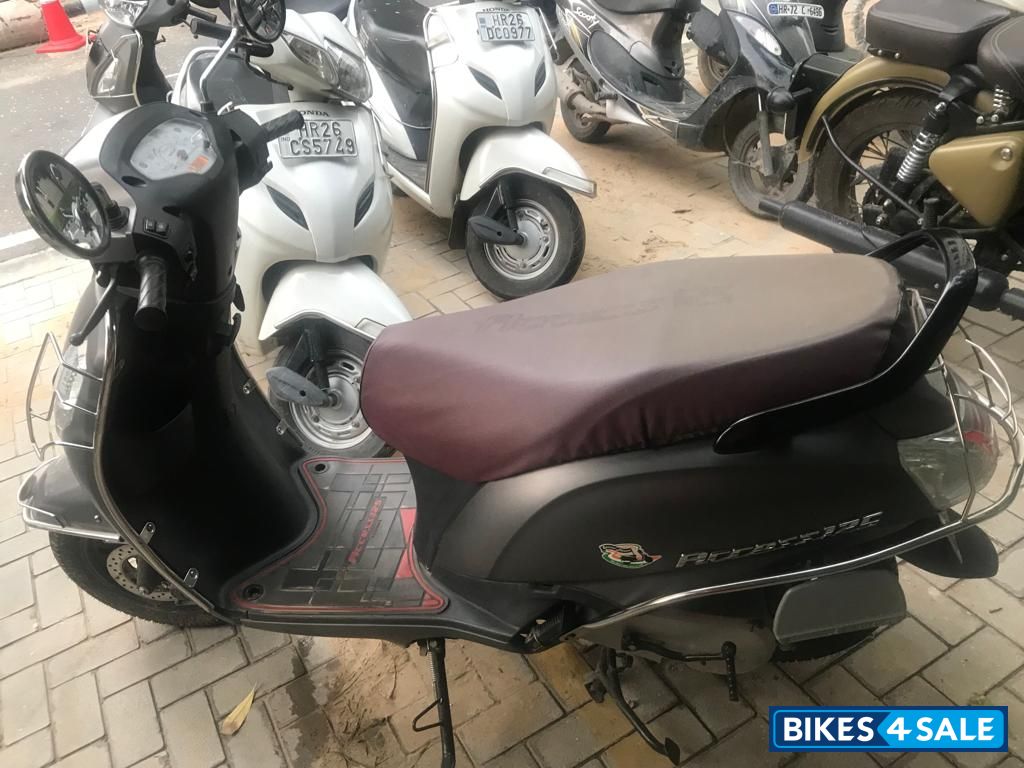 Matte Grey Suzuki Access 125 Special Edition