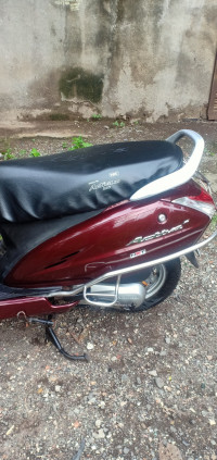 Red Honda Activa 3G