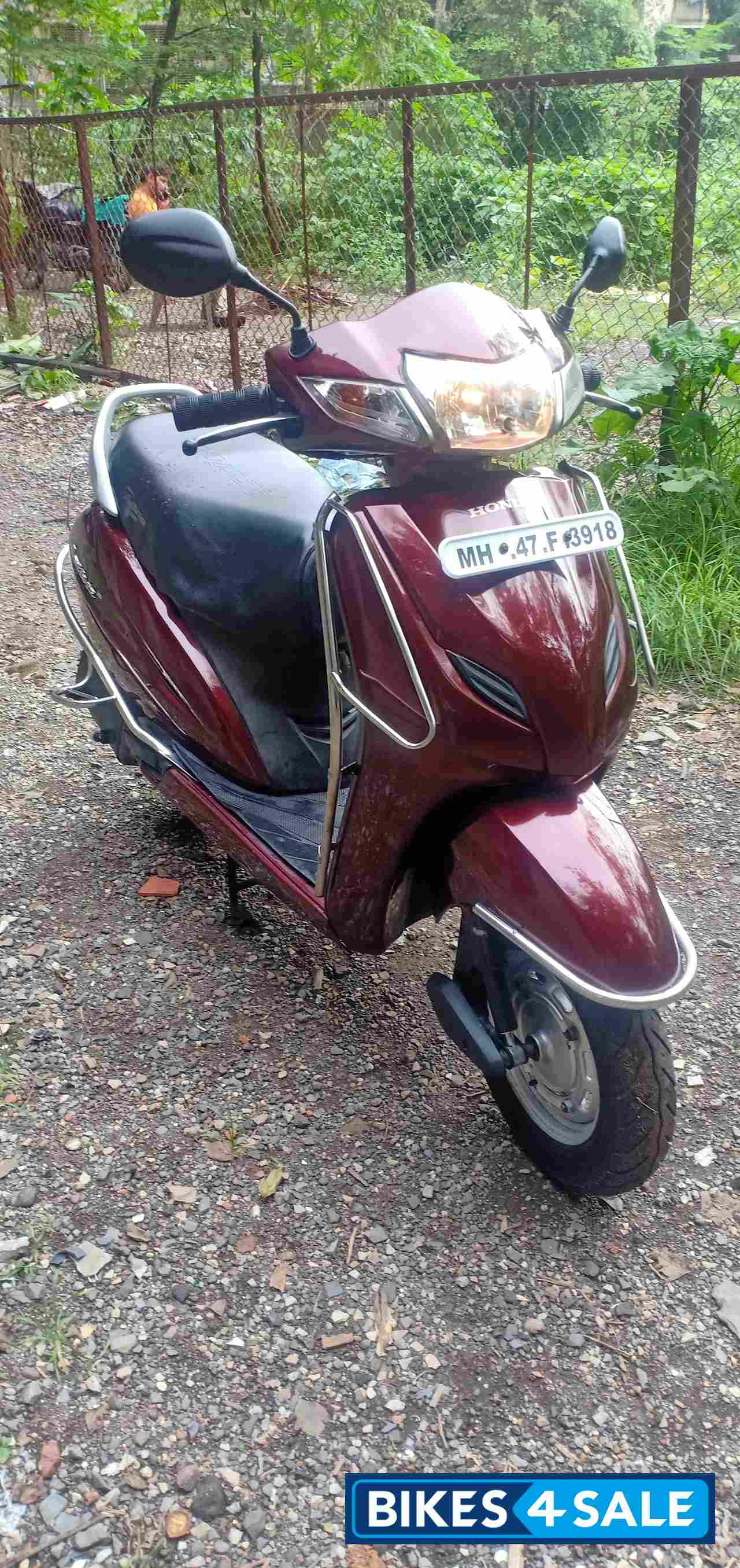 Red Honda Activa 3G