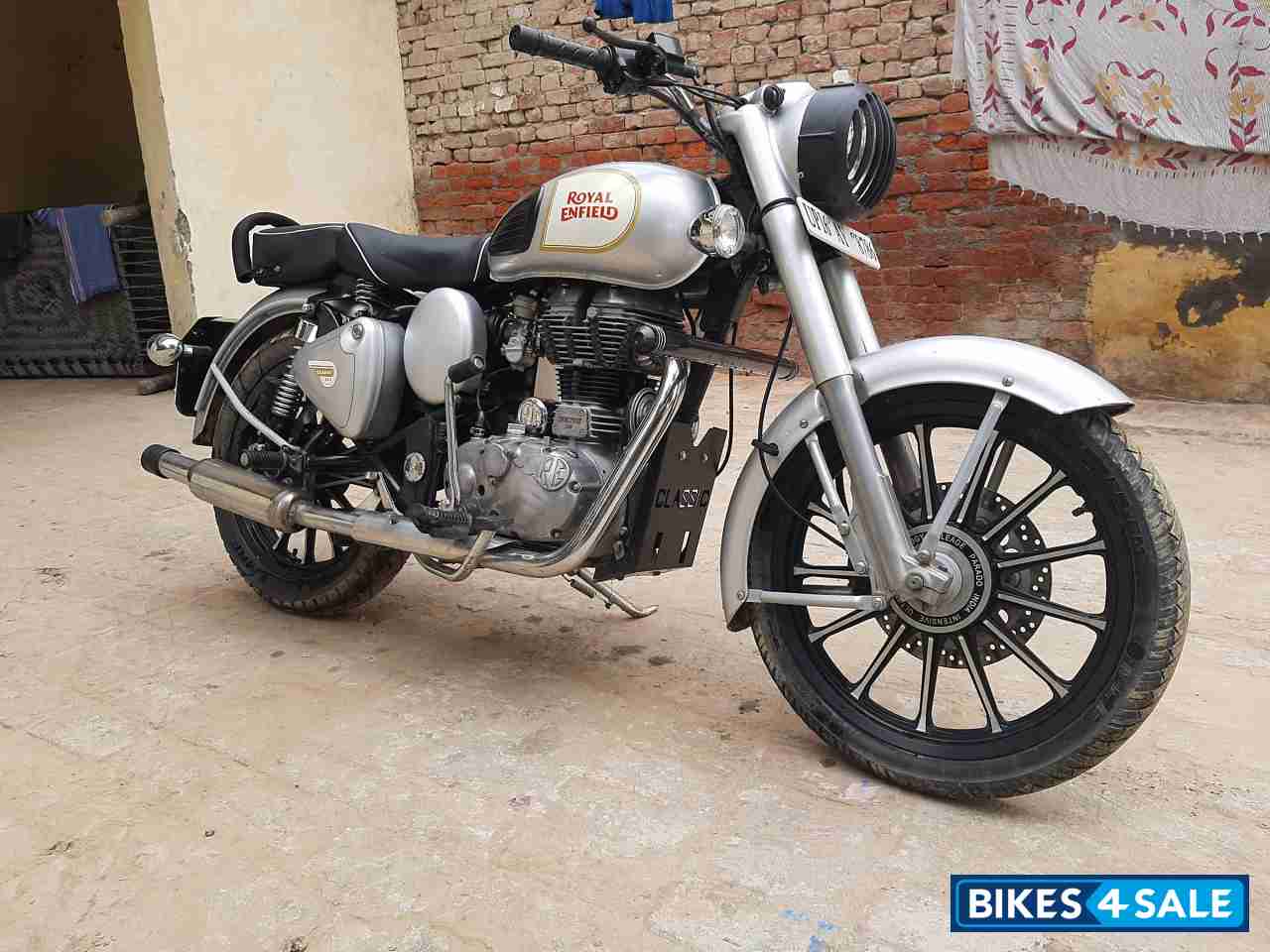 Royal Enfield Classic 350