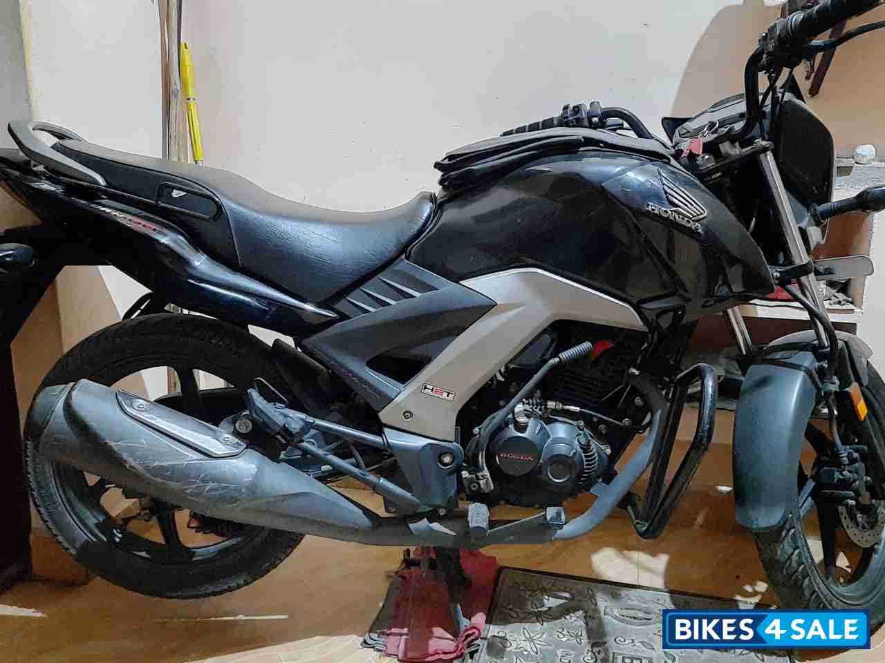 Used 2015 model Honda CB Unicorn 160 for sale in Vellore. ID 276428