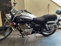 Bajaj Avenger 220 DTS-i 2013 Model