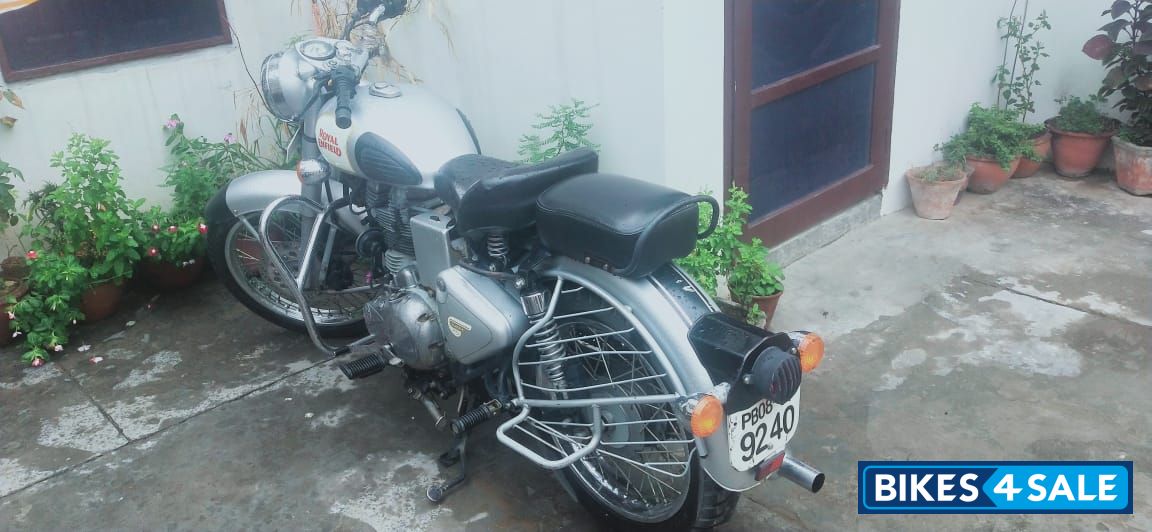 Royal Enfield Classic 350
