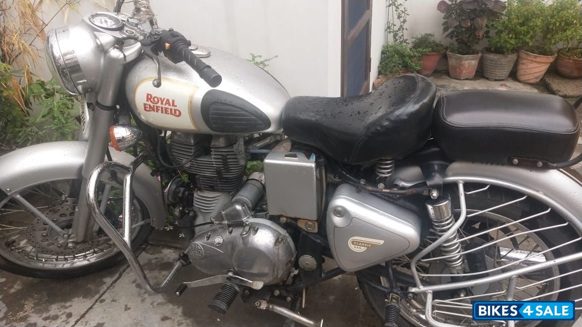 Royal Enfield Classic 350