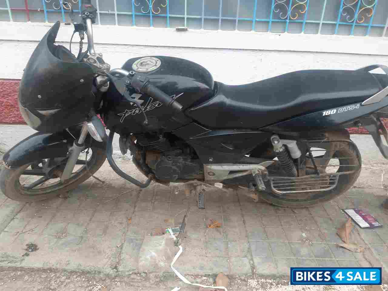 Bajaj Pulsar 180 DTSi