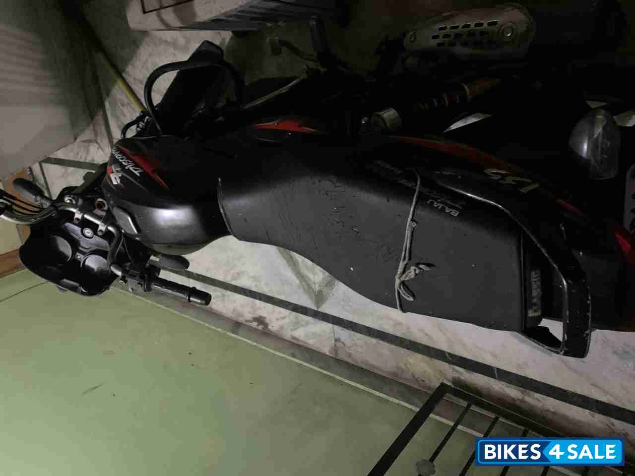 Bajaj Discover DTSi 135