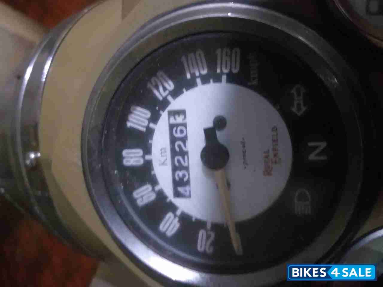 Sand Royal Enfield Classic Desert Storm