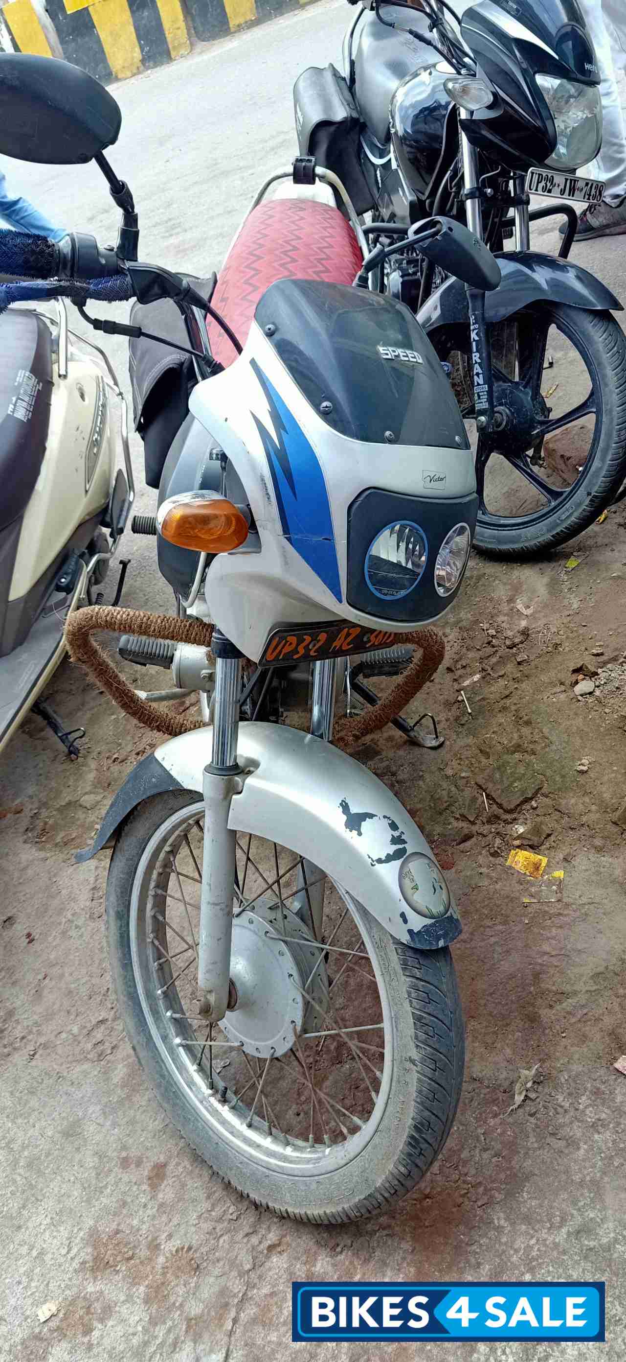 TVS Victor GL