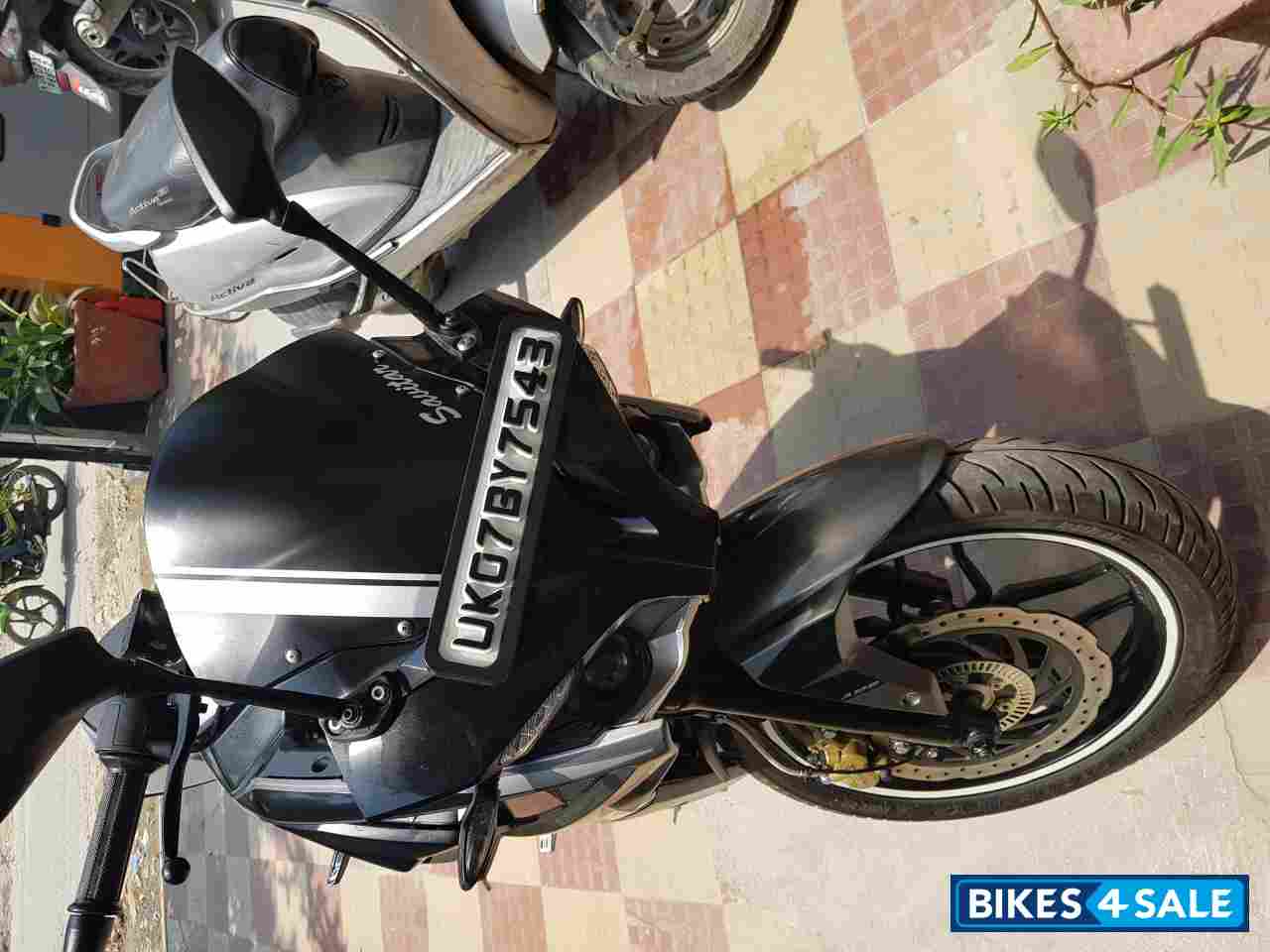 Graphite Black Bajaj Pulsar RS 200 ABS