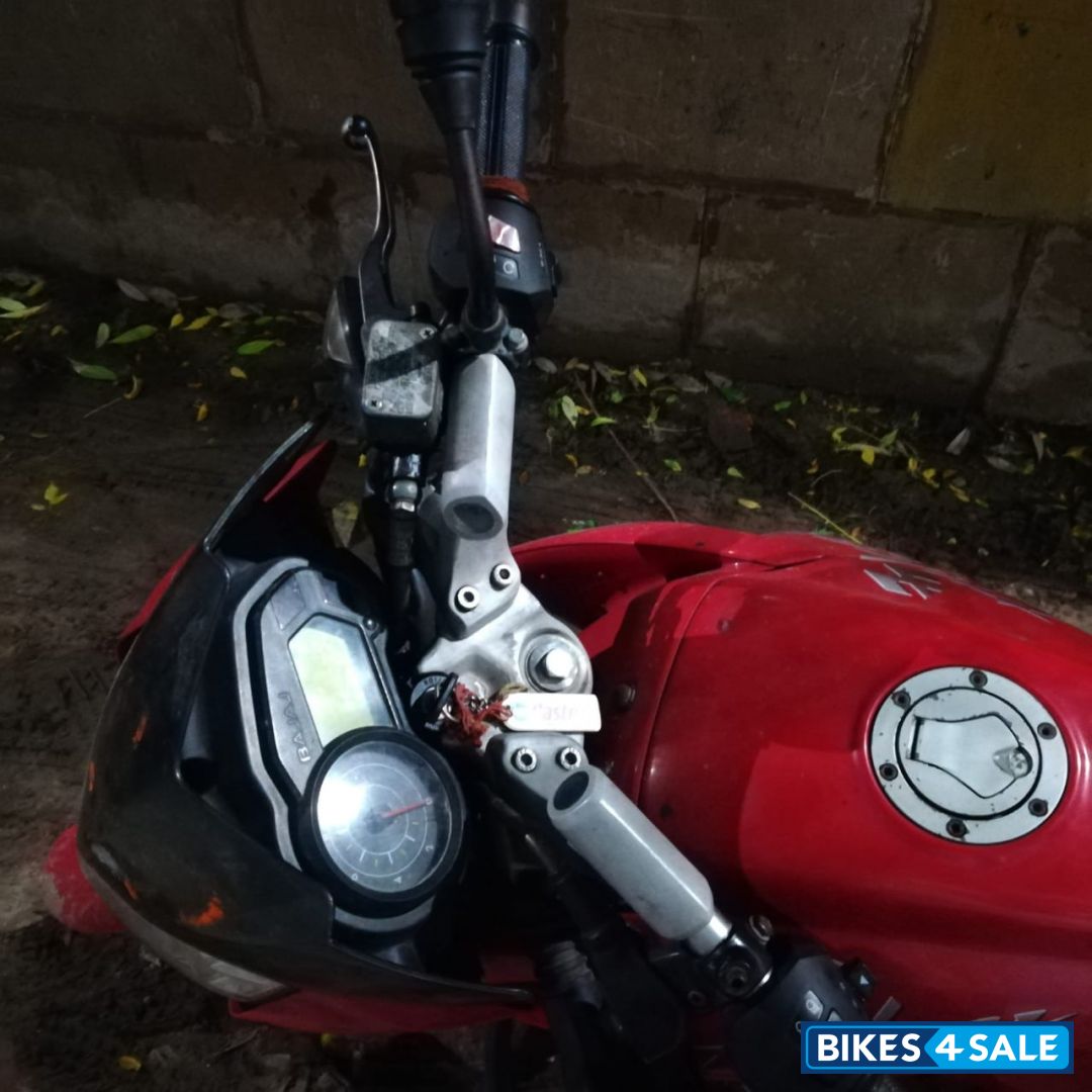 Bajaj Pulsar 135LS