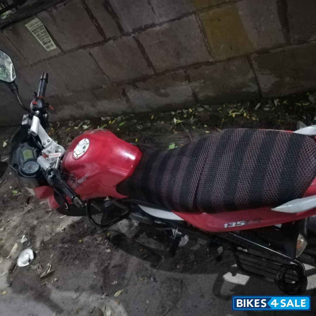 Bajaj Pulsar 135LS