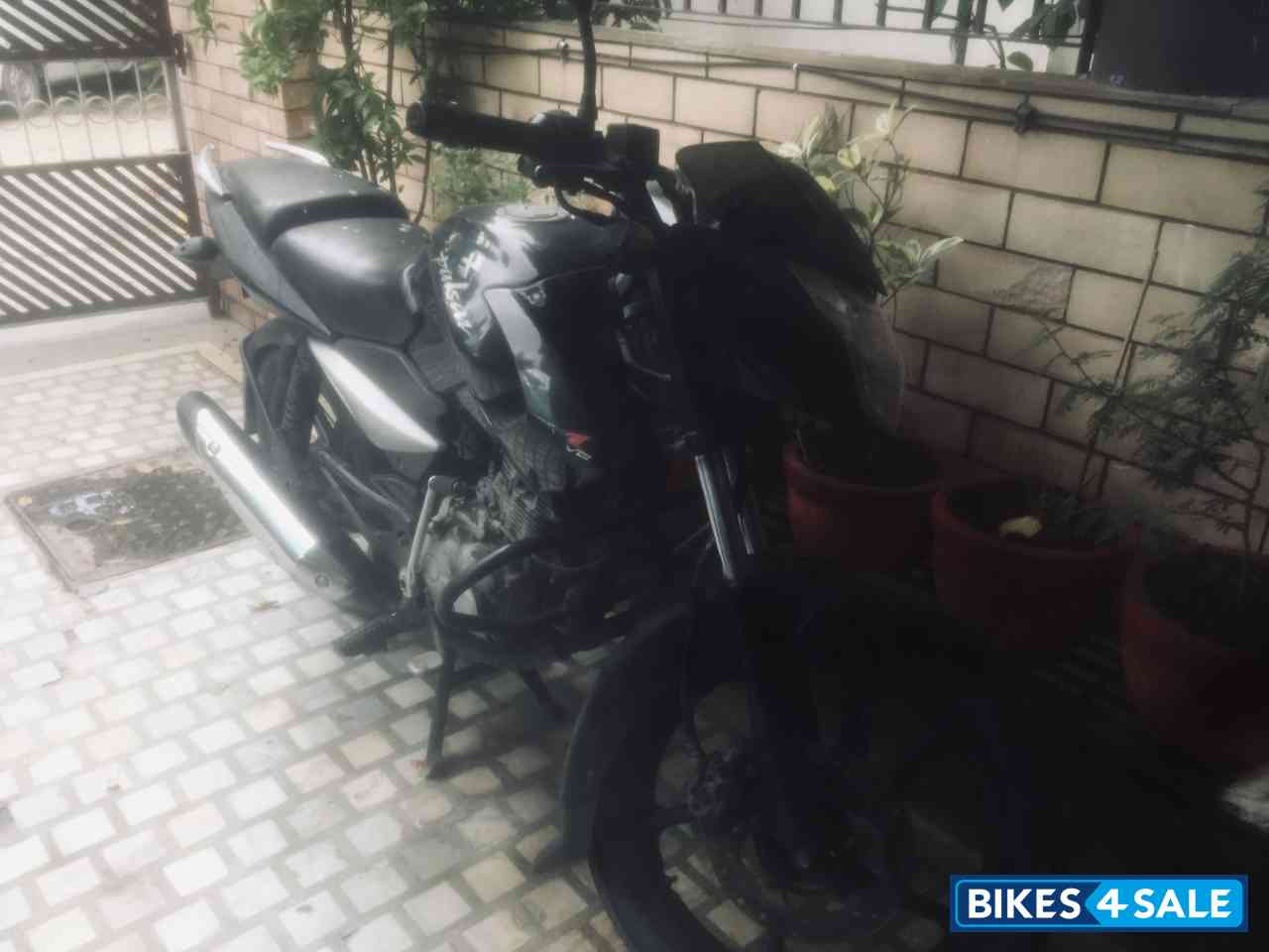 Bajaj Pulsar 135LS