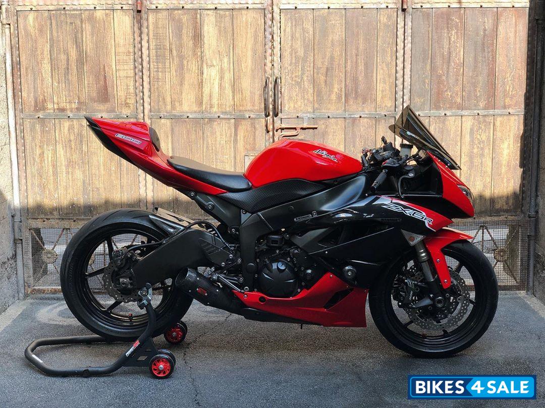 KAWASAKI . HONDA CBR . YAMAHA Picture 10. Bike ID 277555. Bike located