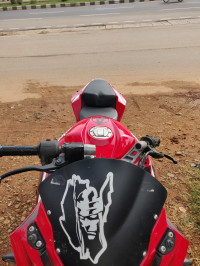 Bajaj Pulsar RS 200 ABS