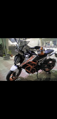 KTM Duke 390