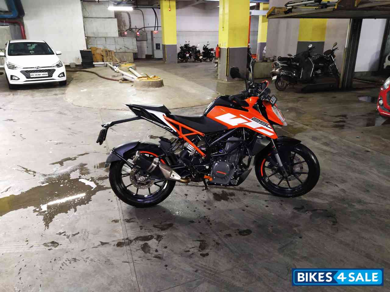 Electronic Orange KTM Duke 250