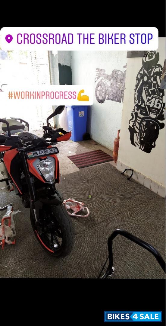 Electronic Orange KTM Duke 250