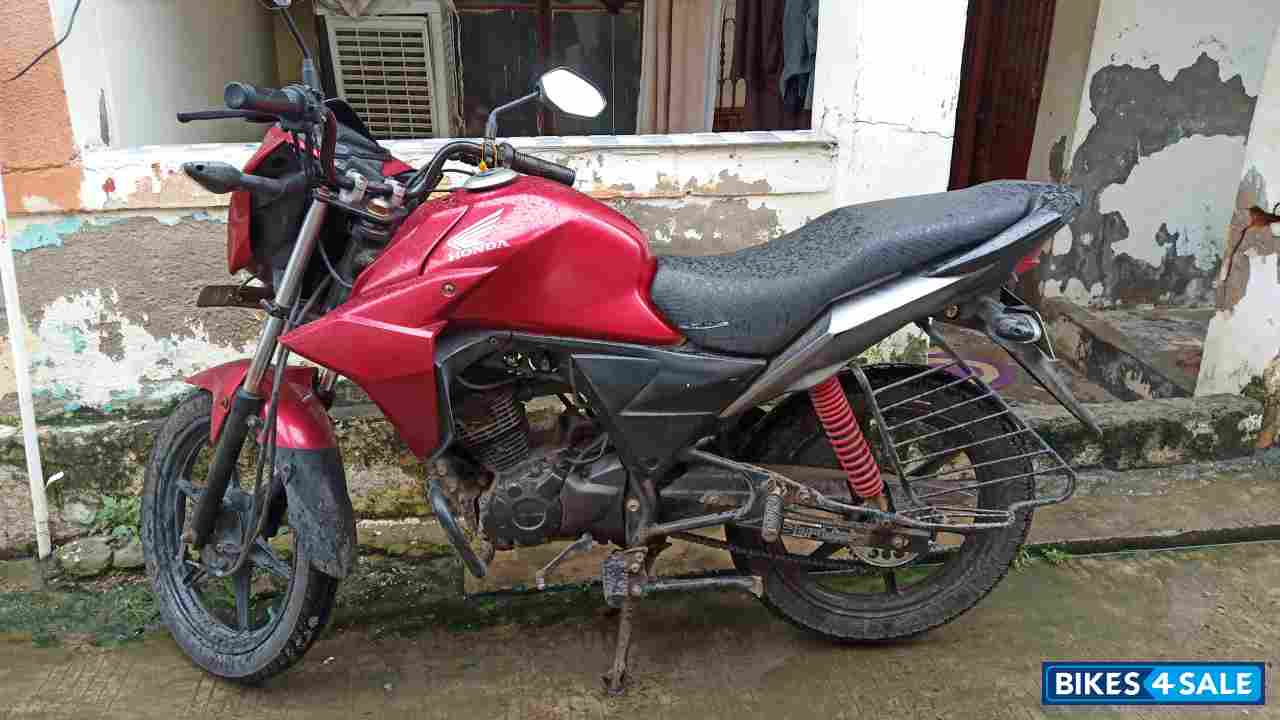 honda twister bs6 price
