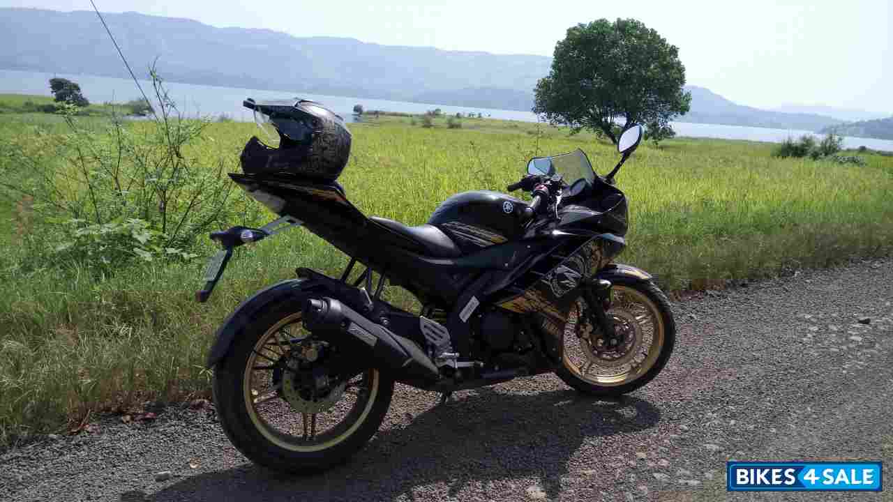 Yamaha YZF R15 V2