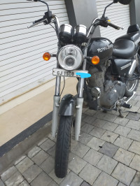Royal Enfield Thunderbird 350
