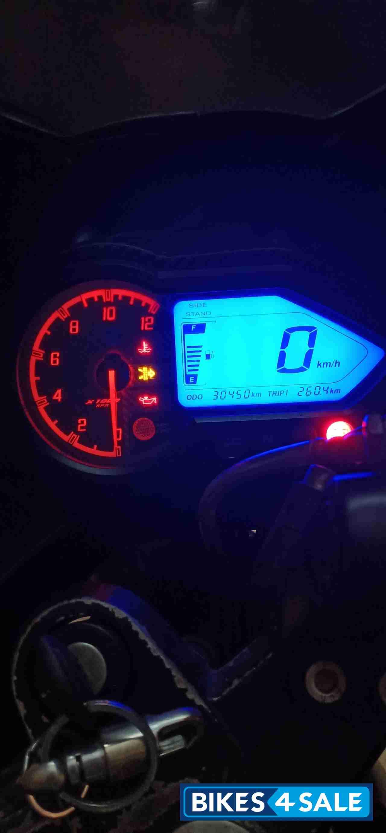 Bajaj Pulsar 220 DTSFi