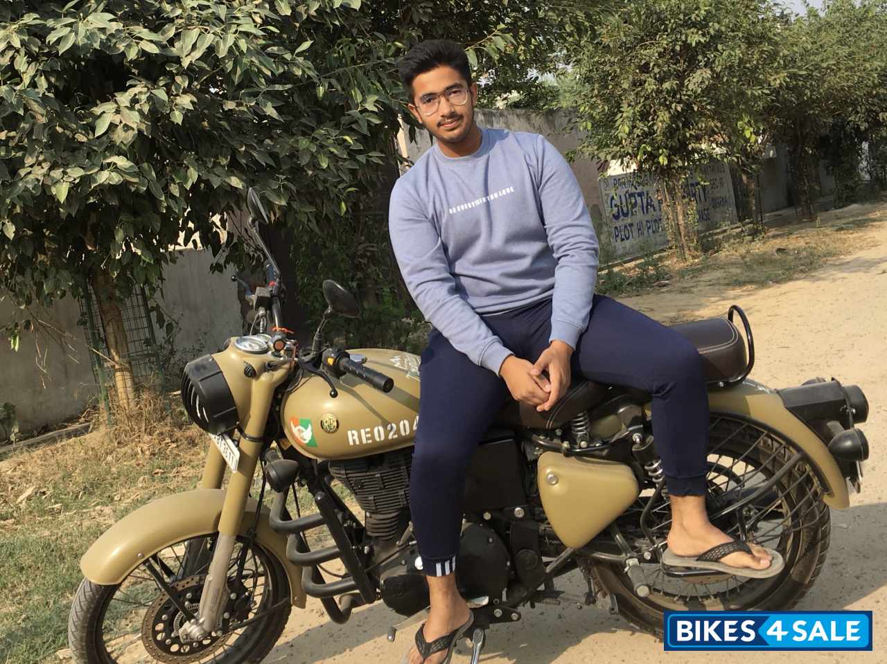 Royal Enfield Classic Signals Stormrider Sand