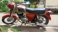 Red Ideal Jawa Yezdi CL II