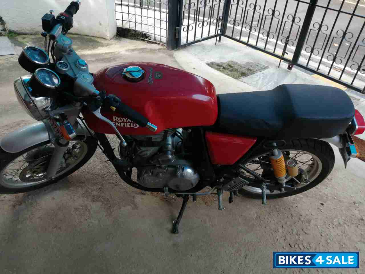 Red Royal Enfield Continental GT 535