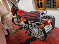 Maroon Bajaj 4SChampion