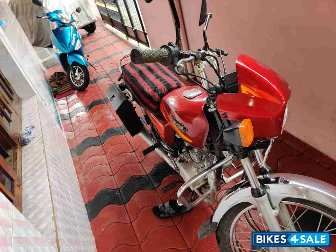 Maroon Bajaj 4SChampion