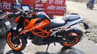 KTM Duke 390