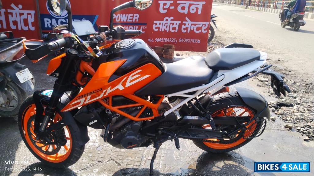 KTM Duke 390
