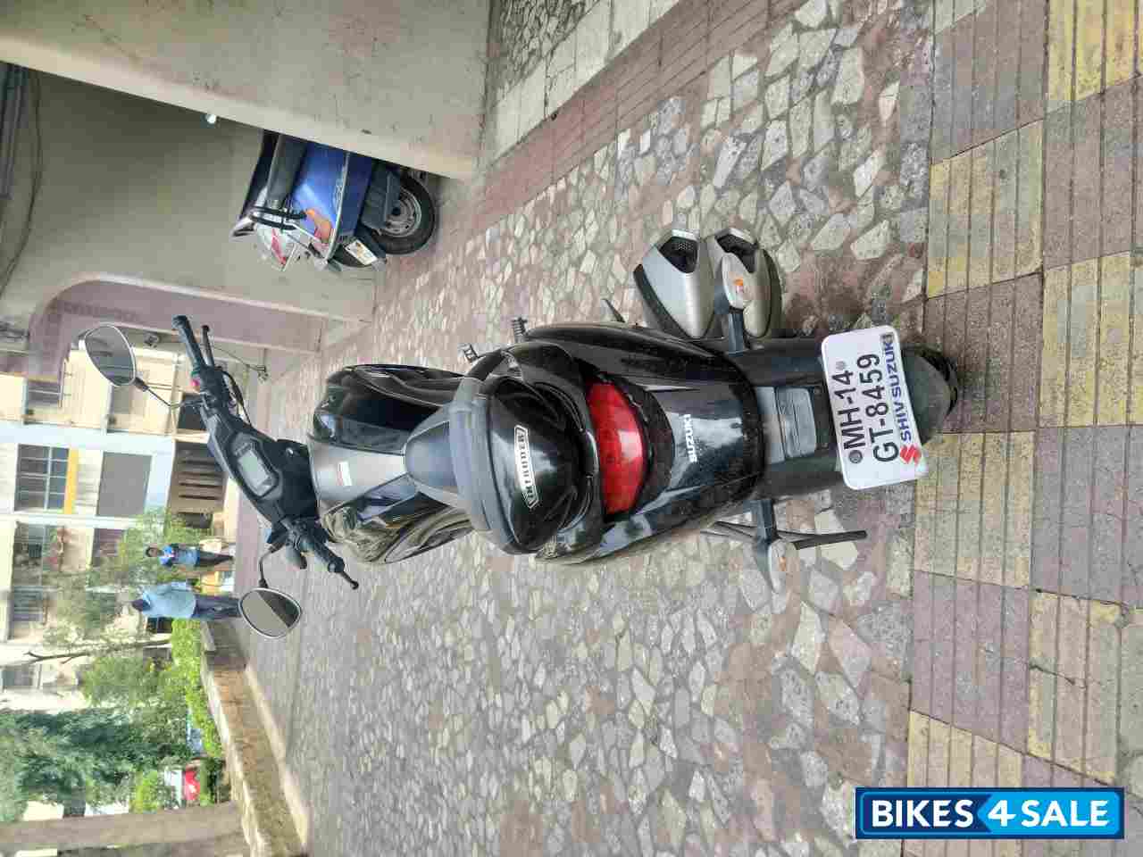 Black Suzuki Intruder 150