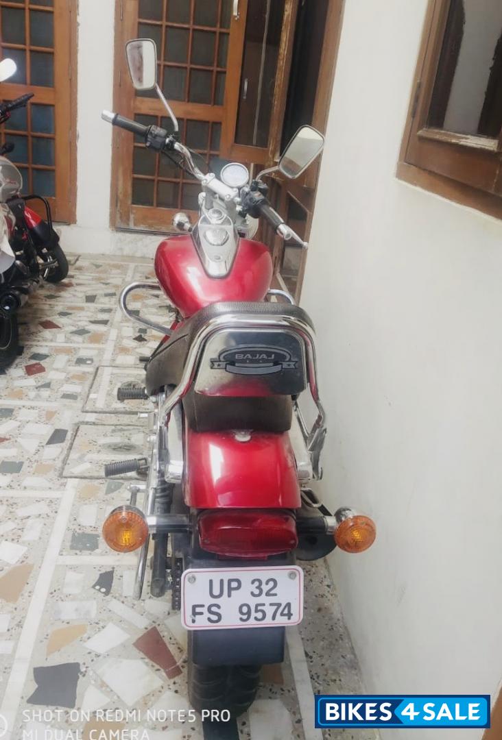 Bajaj Avenger 220 DTS-i