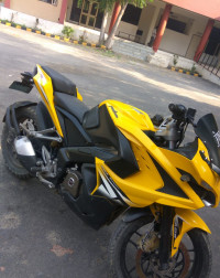 Yellow Bajaj Pulsar RS 200