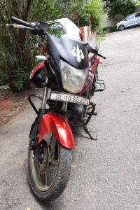 Black And Red Yamaha SZ-RR V2