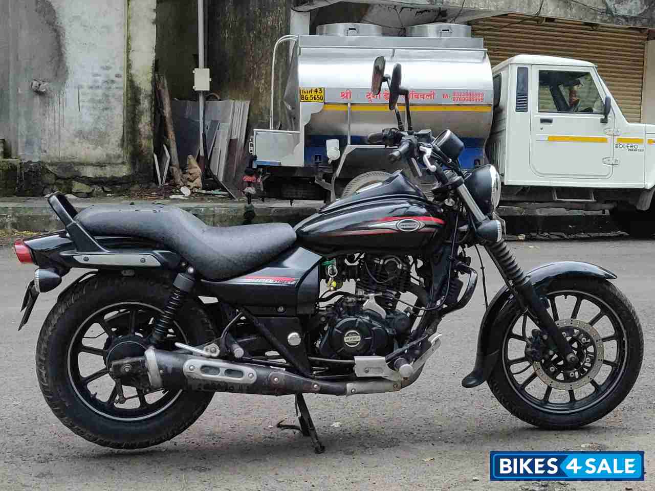 Bajaj Avenger Street 220