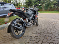 Bajaj Pulsar RS 200