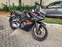 Bajaj Pulsar RS 200