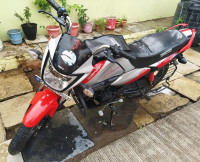 Sports Red Hero Splendor iSmart