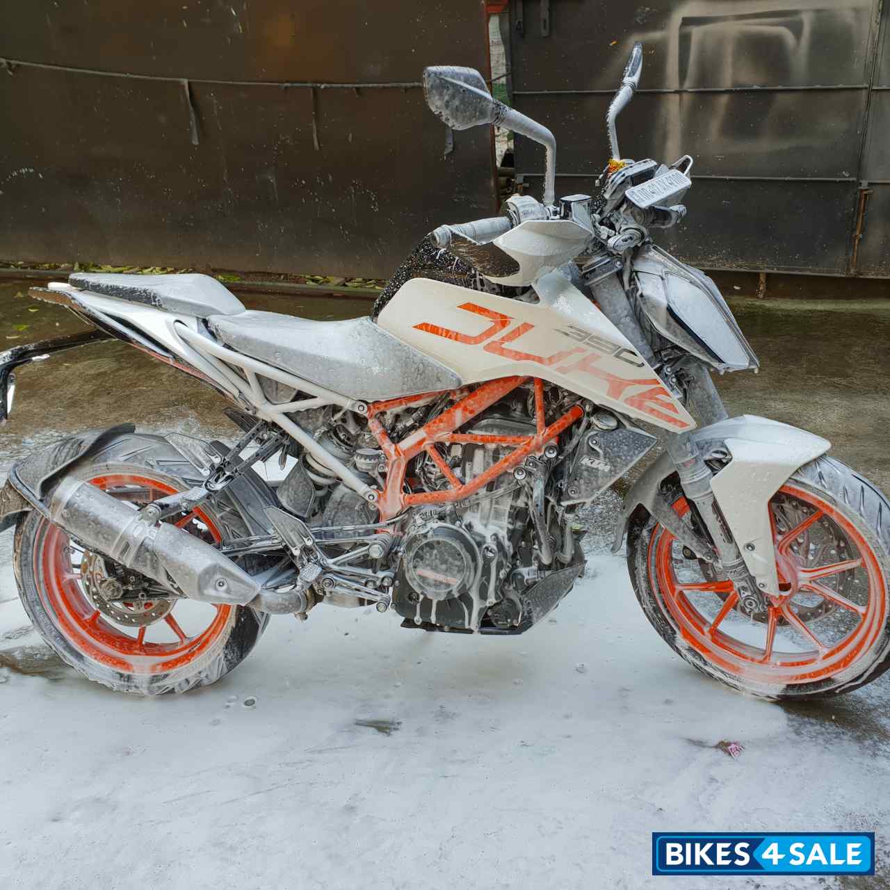 Electronic Orange KTM Duke 390