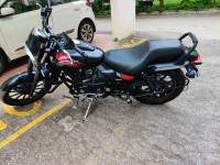 Black Bajaj Avenger Street 220