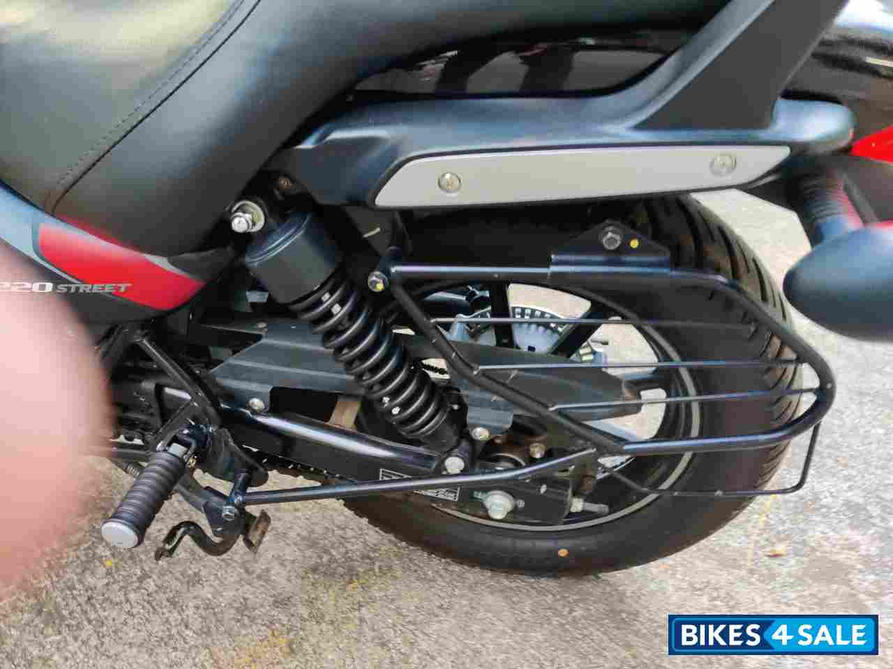 Black Bajaj Avenger Street 220