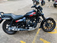 Black Bajaj Avenger Street 220