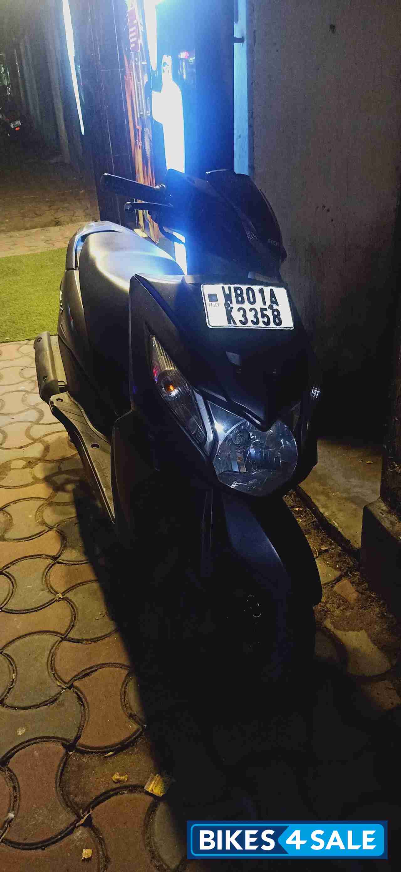 Used 2017 model Honda Dio for sale in Kolkata. ID 279896 Bikes4Sale