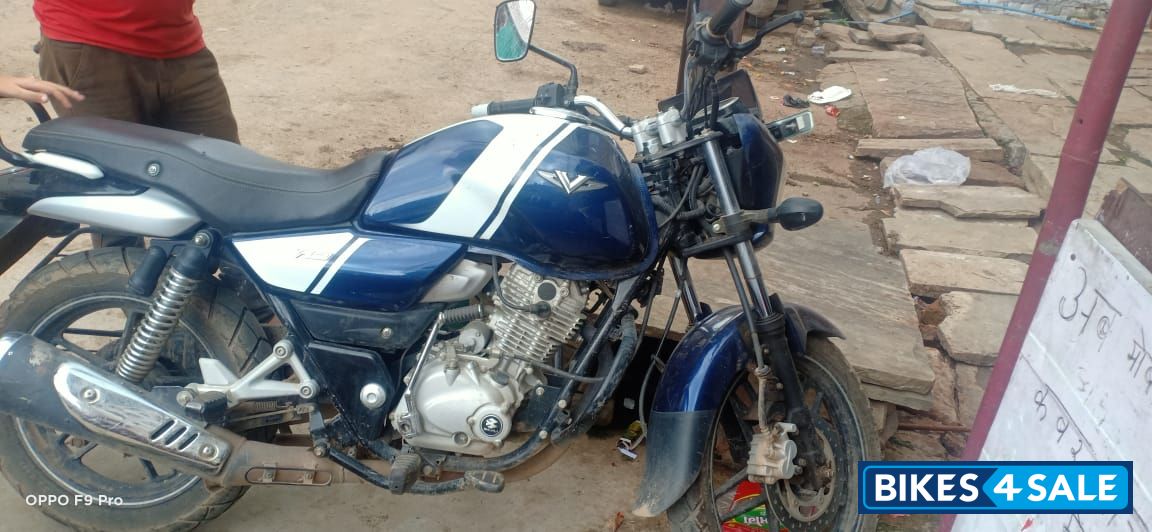Blue Bajaj V15