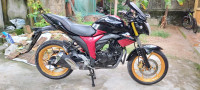 Suzuki Gixxer 150