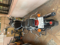 Black Royal Enfield Thunderbird 350