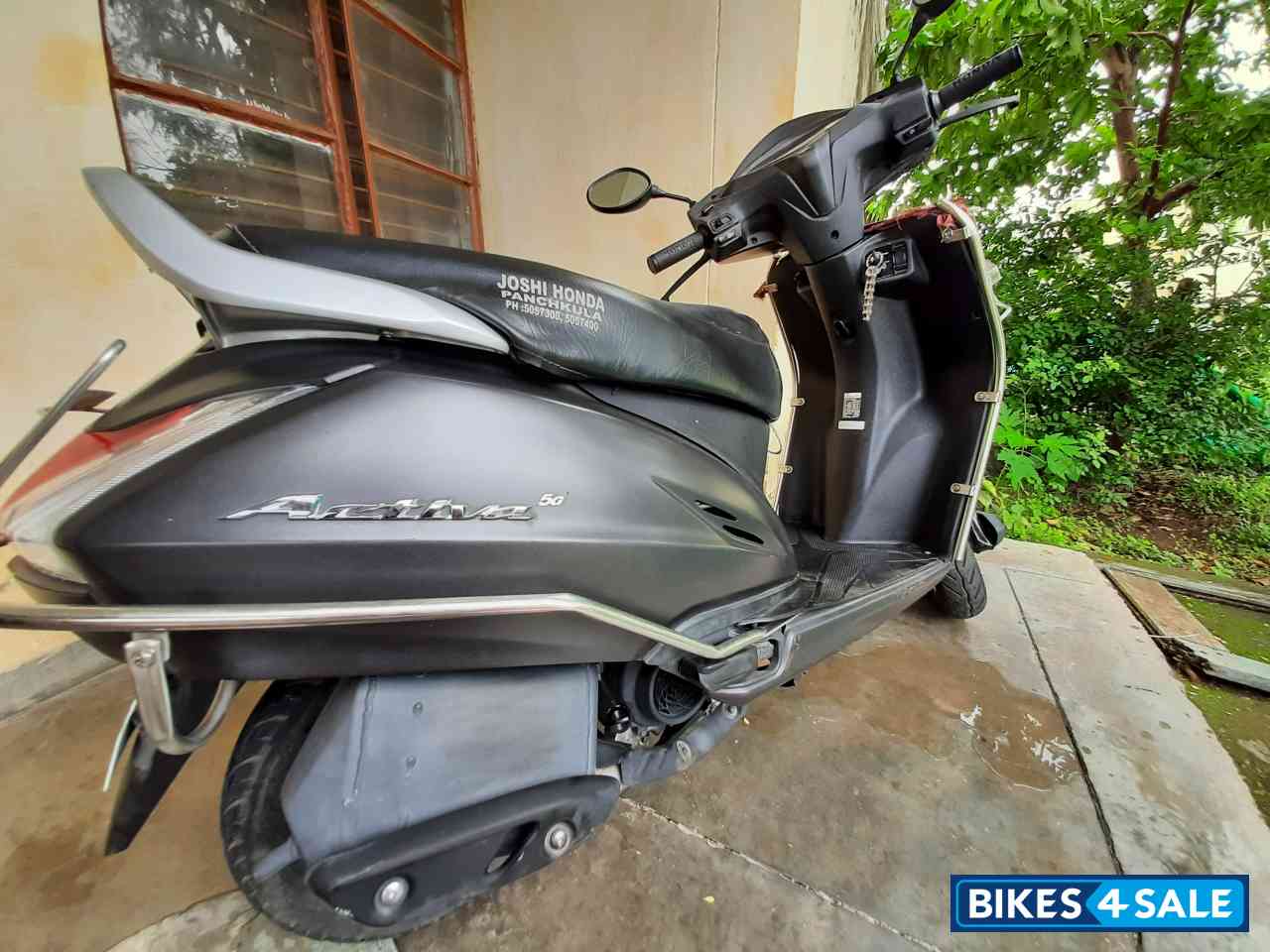 Matt Black Honda Activa 5G