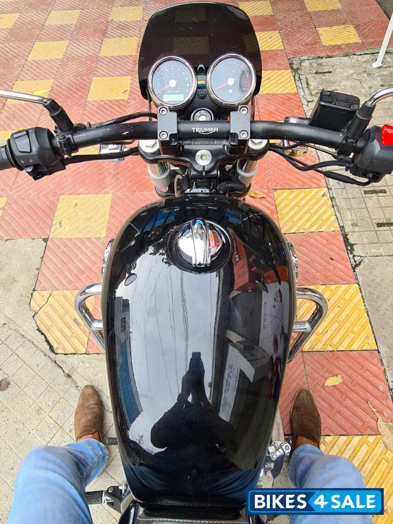 Royal Enfield Interceptor 650 Twin